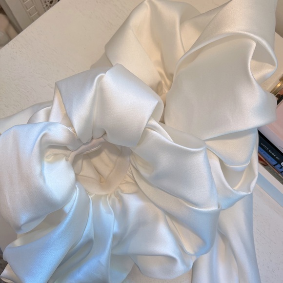 Quinn Sleeves by Rivini - Picture 3 of 5